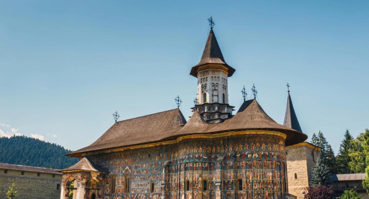 Luxury Bucovina Apartment Gura Humorului Exterior foto